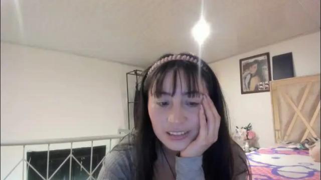 Image 6 of mia_kanee Stream on Chaturbate on 8 days ago