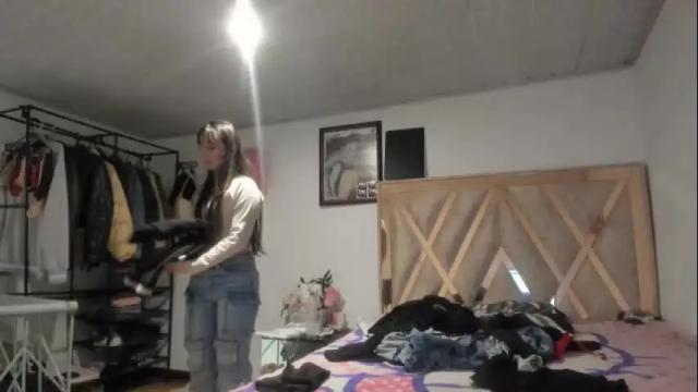 Image 6 of mia_kanee Stream on Chaturbate on 3 days ago