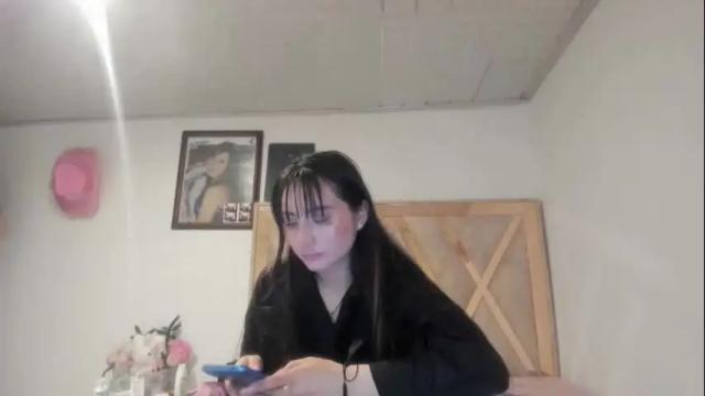 Image 11 of mia_kanee Stream on Chaturbate on 1 day ago