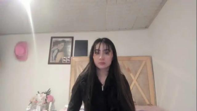 Image 4 of mia_kanee Stream on Chaturbate on 1 day ago