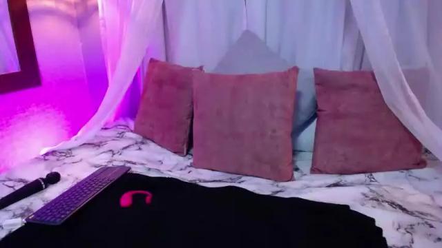 Image 2 of mia_karou Stream on Chaturbate on 21 months ago