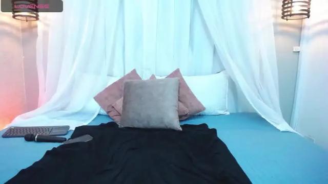 Image 4 of mia_karou Stream on Chaturbate on 20 months ago