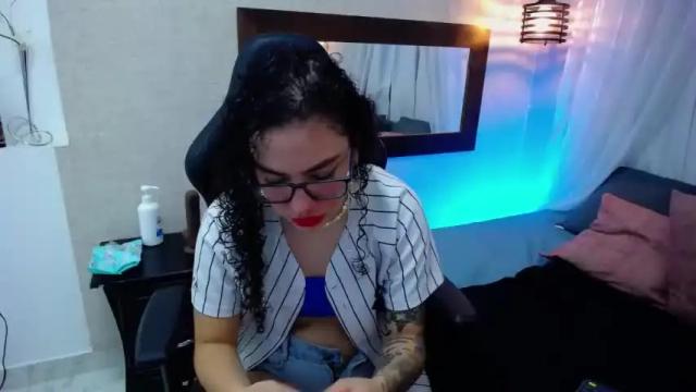 Image 4 of mia_karou Stream on Chaturbate on 20 months ago