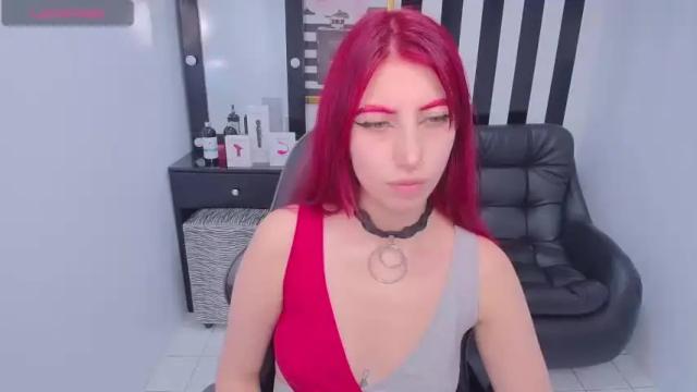Image 6 of mia_kurt_t Stream on Chaturbate on 14 months ago