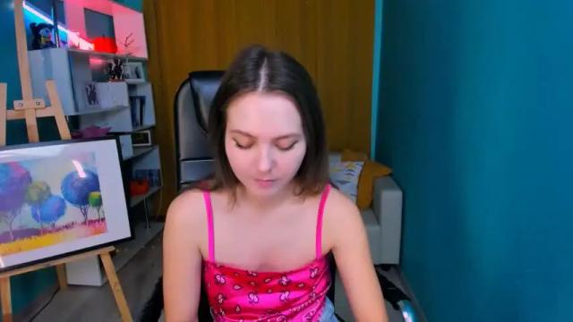 Image 4 of mia_lamberg Stream on Chaturbate on 22 months ago