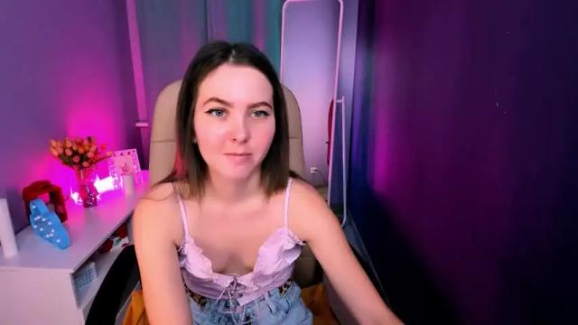 Thumbnail 3, mia_lamberg's Stream at Chaturbate, 17 months ago