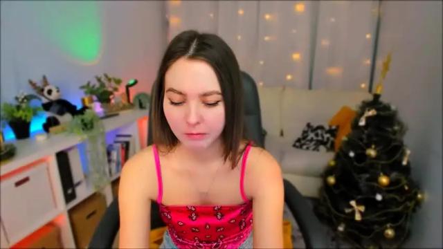 Image 11 of mia_lamberg Stream on Chaturbate on 18 months ago