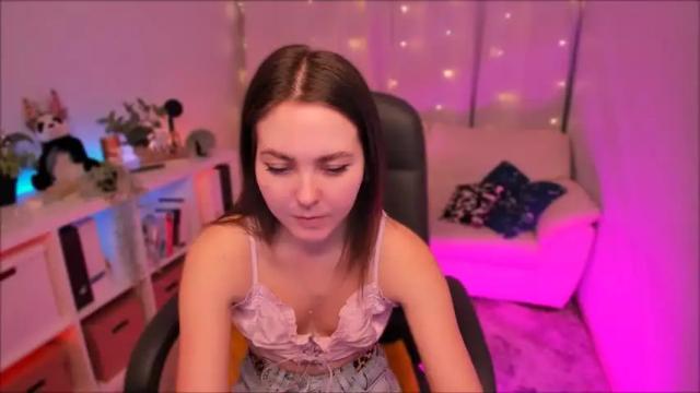 Thumbnail 3, mia_lamberg's Stream at Chaturbate, 15 months ago