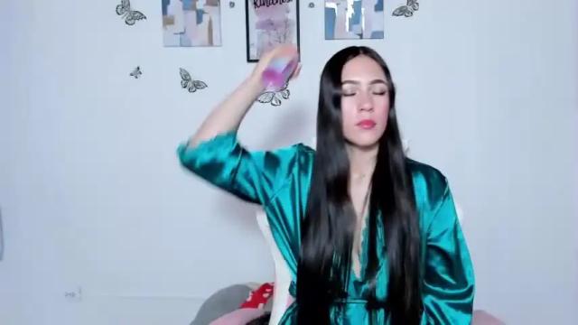 Image 4 of mia_leexxx Stream on Chaturbate on 16 months ago