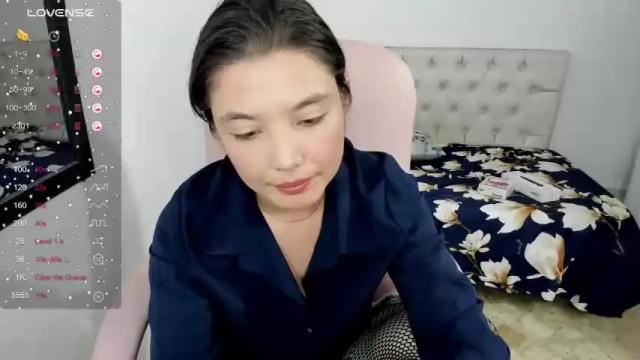 Image 8 of mia_life24 Stream on Chaturbate on 17 months ago