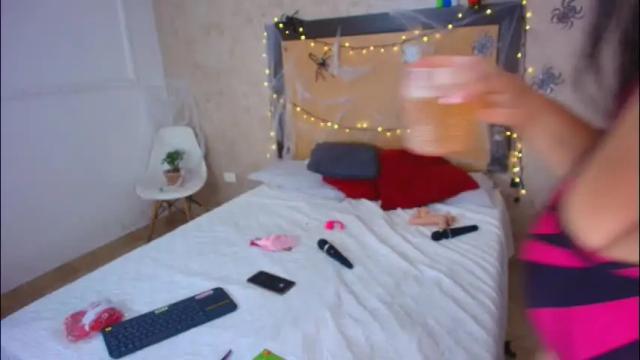 Image 3 of mia_lopez52 Stream on Chaturbate on 9 days ago