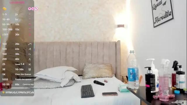 Image 6 of mia_lourence Stream on Chaturbate on 1 month ago