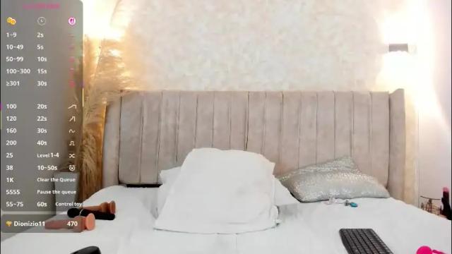 Image 3 of mia_lourence Stream on Chaturbate on 1 month ago