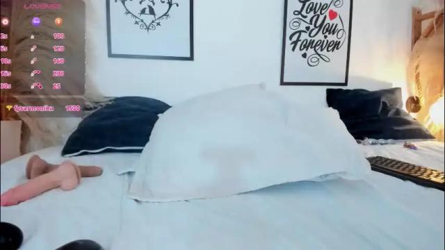 Image 10 of mia_lourence Stream on Chaturbate on 2 days ago