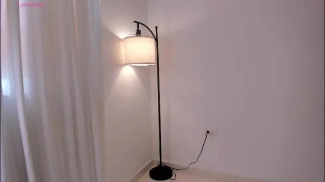 Image 3 of mia_love__ Stream on Chaturbate on 1 month ago