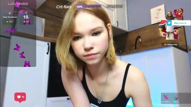 Image 4 of mia_loveu_ Stream on Chaturbate on 14 months ago