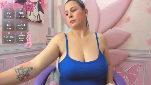 Image 10 of mia_mala Stream on Chaturbate on 17 hours ago