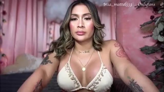Image 2 of mia_mattel Stream on Chaturbate on 1 month ago