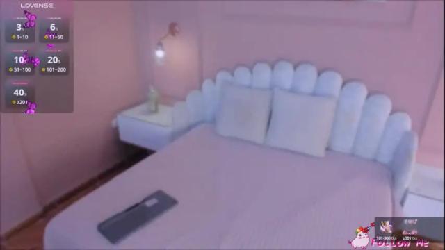 Image 10 of mia_mileer Stream on Chaturbate on 19 days ago