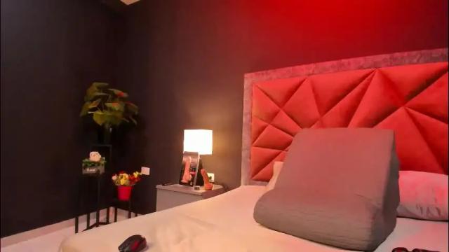 Thumbnail 1, mia_milff's Stream at Chaturbate, 1 month ago