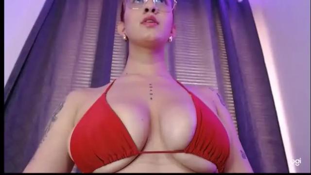 Thumbnail 2, mia_millers2311's Stream at Chaturbate, 1 month ago