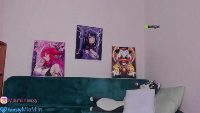 Image 11 of mia_miln Stream on Chaturbate on 21 months ago