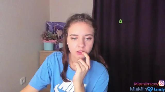 Image 11 of mia_miln Stream on Chaturbate on 19 months ago