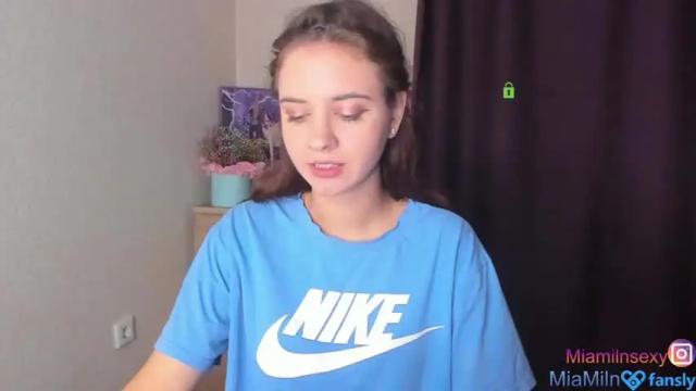 Image 4 of mia_miln Stream on Chaturbate on 19 months ago