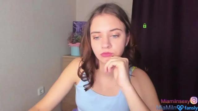 Image 2 of mia_miln Stream on Chaturbate on 19 months ago