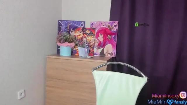 Image 12 of mia_miln Stream on Chaturbate on 19 months ago