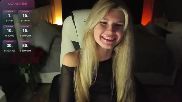 Image 7 of mia_mils Stream on Chaturbate on 1 month ago