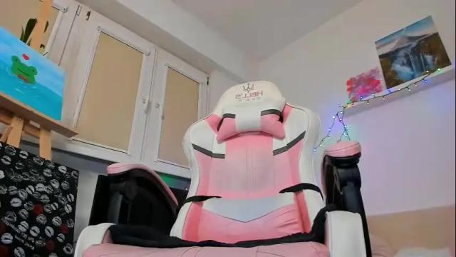 Image 6 of mia_mintz Stream on Chaturbate on 1 month ago
