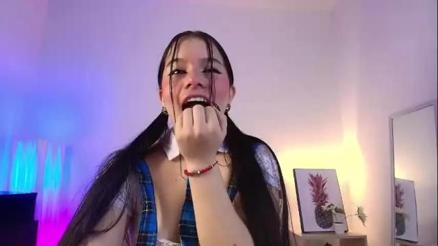 Image 6 of mia_moralez Stream on Chaturbate on 1 month ago