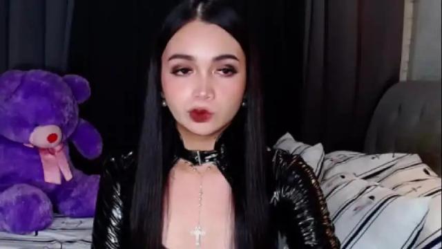 Image 6 of mia_mow Stream on Chaturbate on 2 months ago