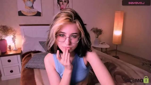 Image 6 of mia_muah Stream on Chaturbate on 21 months ago