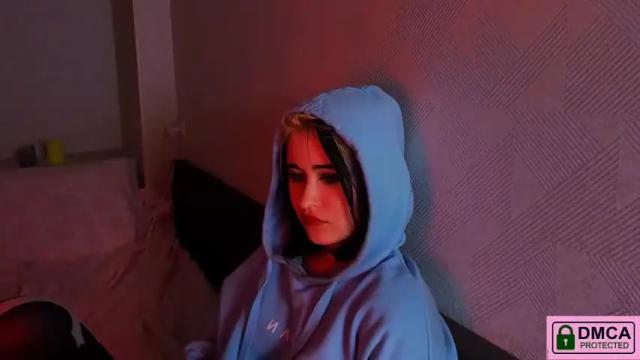 Image 8 of mia_muah Stream on Chaturbate on 20 months ago