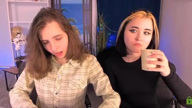 Image 3 of mia_muah Stream on Chaturbate on 20 months ago