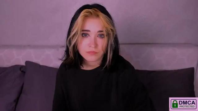 Image 12 of mia_muah Stream on Chaturbate on 20 months ago