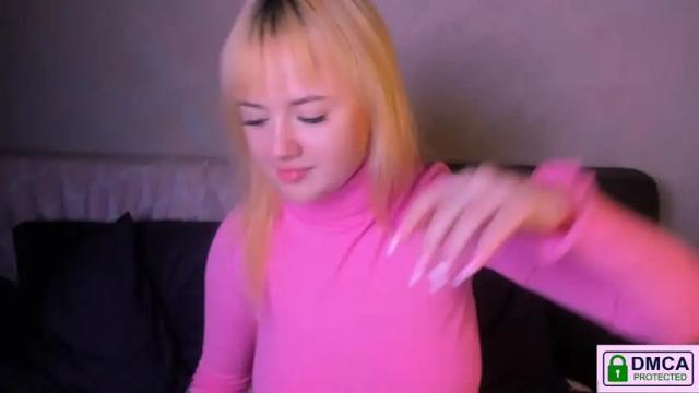 Image 11 of mia_muah Stream on Chaturbate on 19 months ago