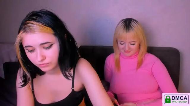 Image 2 of mia_muah Stream on Chaturbate on 19 months ago
