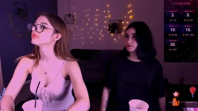 Image 12 of mia_muah Stream on Chaturbate on 19 months ago