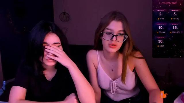 Image 2 of mia_muah Stream on Chaturbate on 19 months ago