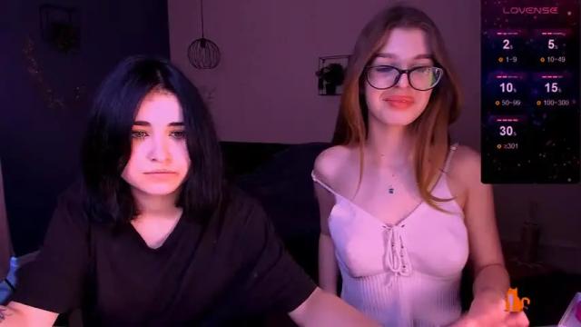 Image 3 of mia_muah Stream on Chaturbate on 19 months ago