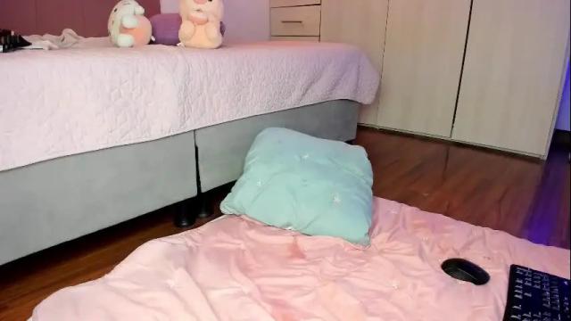 Thumbnail 1, mia_nevaeh's Stream at Chaturbate, 1 month ago