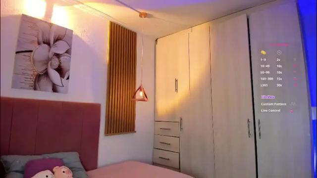 Image 2 of mia_nevaeh Stream on Chaturbate on 1 month ago