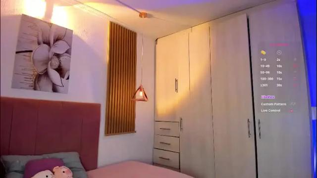 Image 6 of mia_nevaeh Stream on Chaturbate on 1 month ago