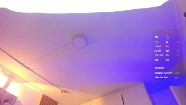 Image 2 of mia_nevaeh Stream on Chaturbate on 1 month ago