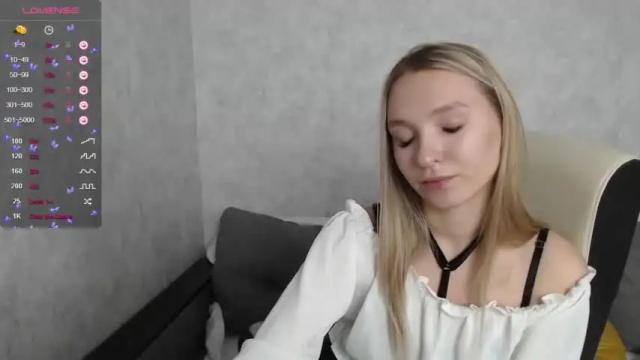 Image 10 of mia_nicholson Stream on Chaturbate on 16 months ago