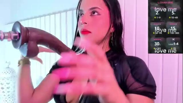Image 2 of mia_novoa_1 Stream on Chaturbate on 1 month ago