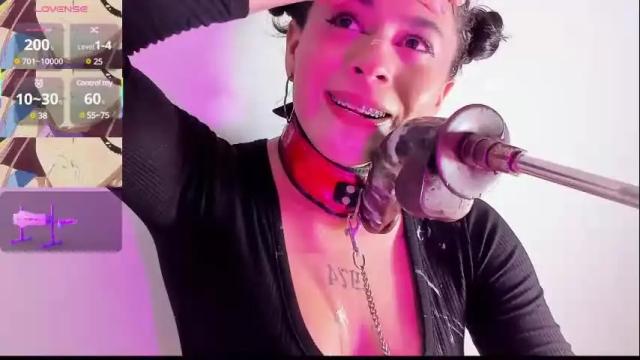 Image 10 of mia_novoa_1 Stream on Chaturbate on 4 days ago